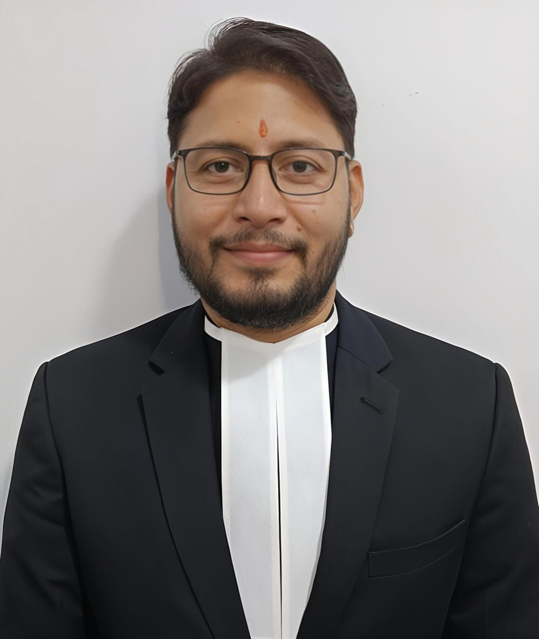 अधिवक्ता श्री लोकेश राज चौधरी