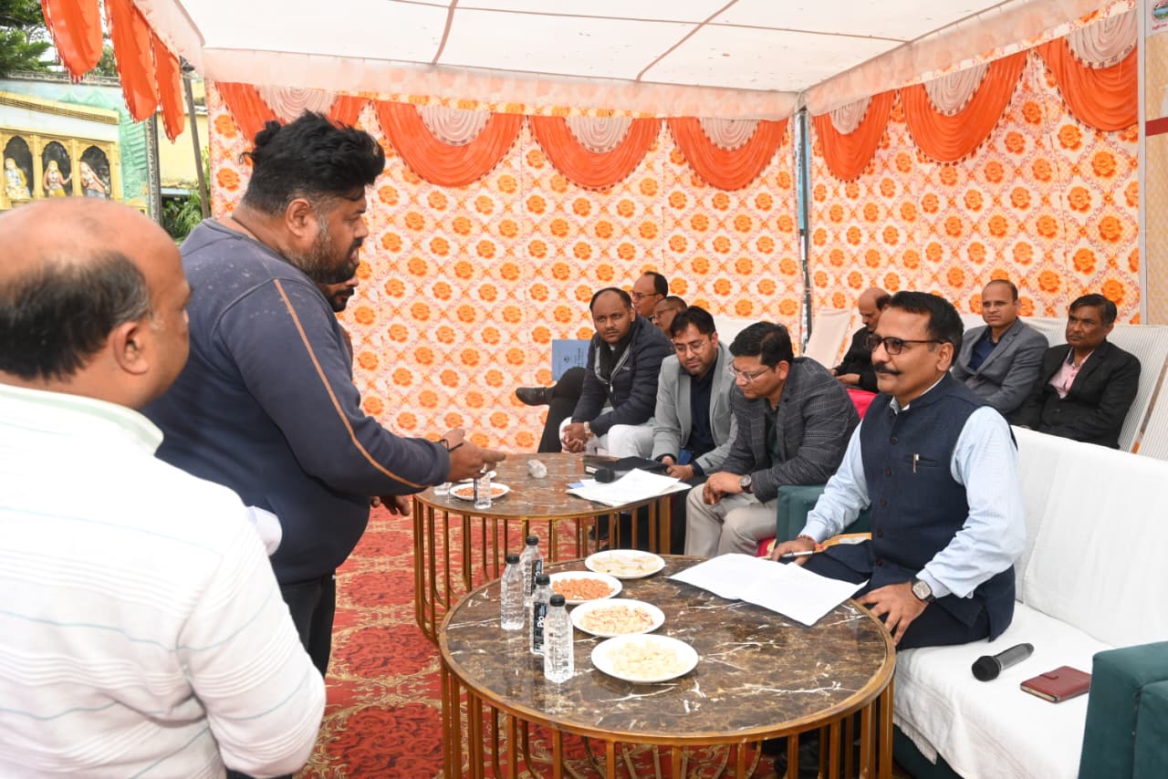 लालकुआं में बहुउद्देशीय शिविर