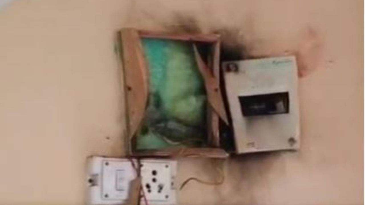 करंट लगने से मजदूर