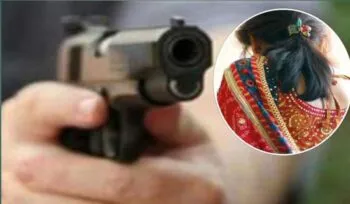 महिला ने तानी रिवॉल्वर