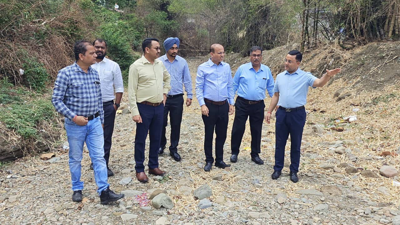 haldwani-administration-inspected-water-logging-areas-and-devkhadi-nalla-work-plan
