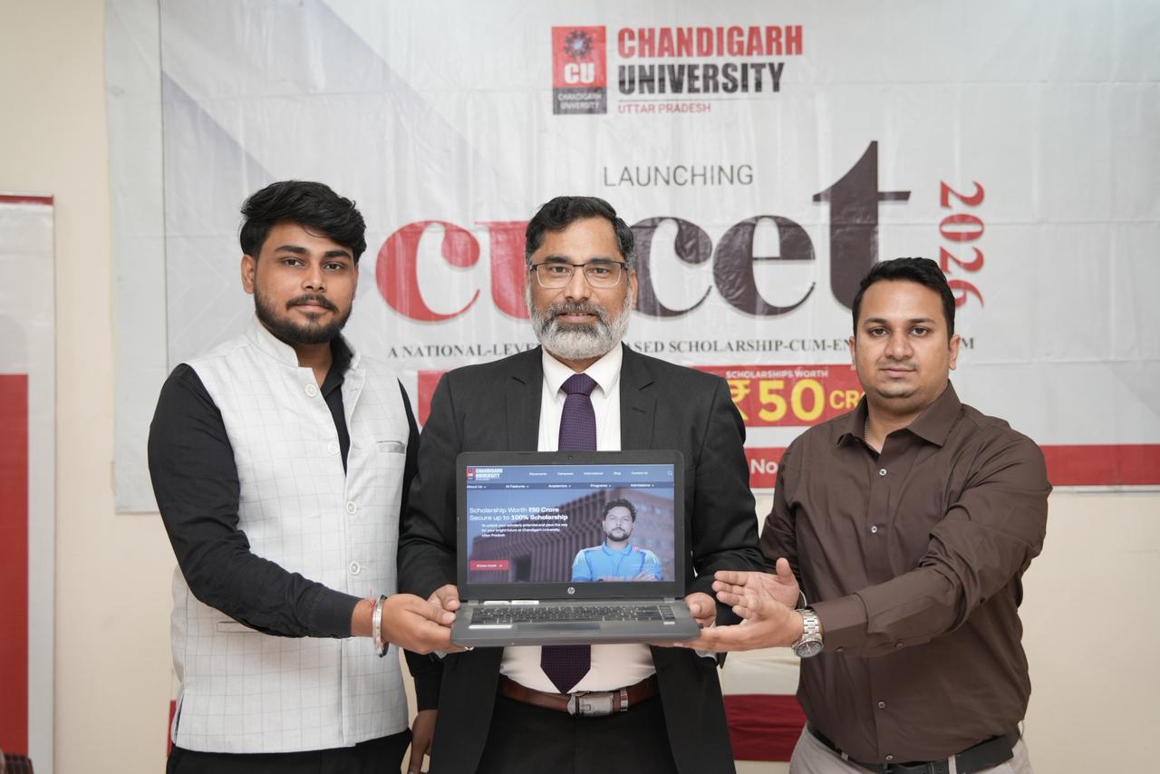 चंडीगढ़ यूनिवर्सिटी, उत्तर प्रदेश के अधिकारी हल्द्वानी में CUCET स्कॉलरशिप लॉन्च करते हुए।
