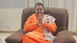 अंकिता भंडारी मामले में भ्रामक वीडियो वायरल करने के आरोप में पूर्व विधायक सुरेश राठौर को कोर्ट ले जाती देहरादून पुलिस