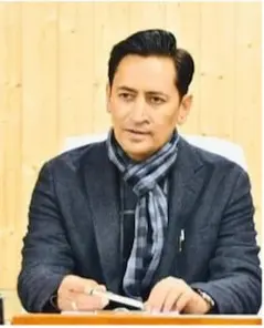 कमिश्नर दीपक रावत