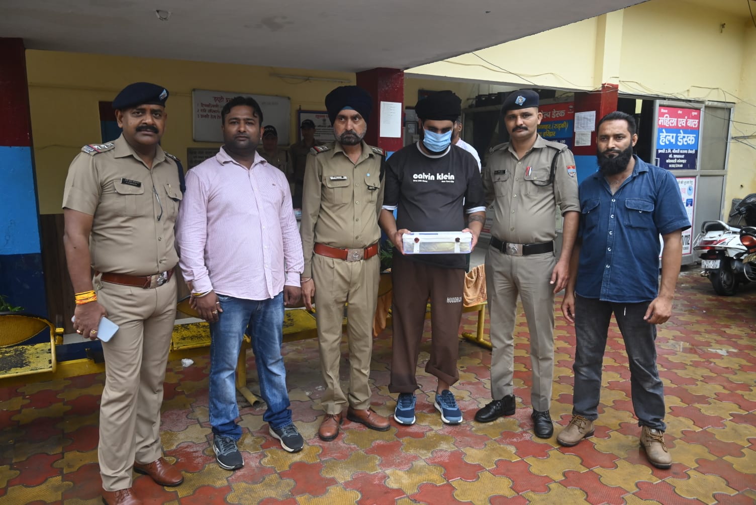 रूड़की गंगनहर कोतवाली पुलिस की गिरफ्त में दो करोड़ की हेरोइन के साथ पकड़ा गया पंजाब का तस्कर गुरविन्दर