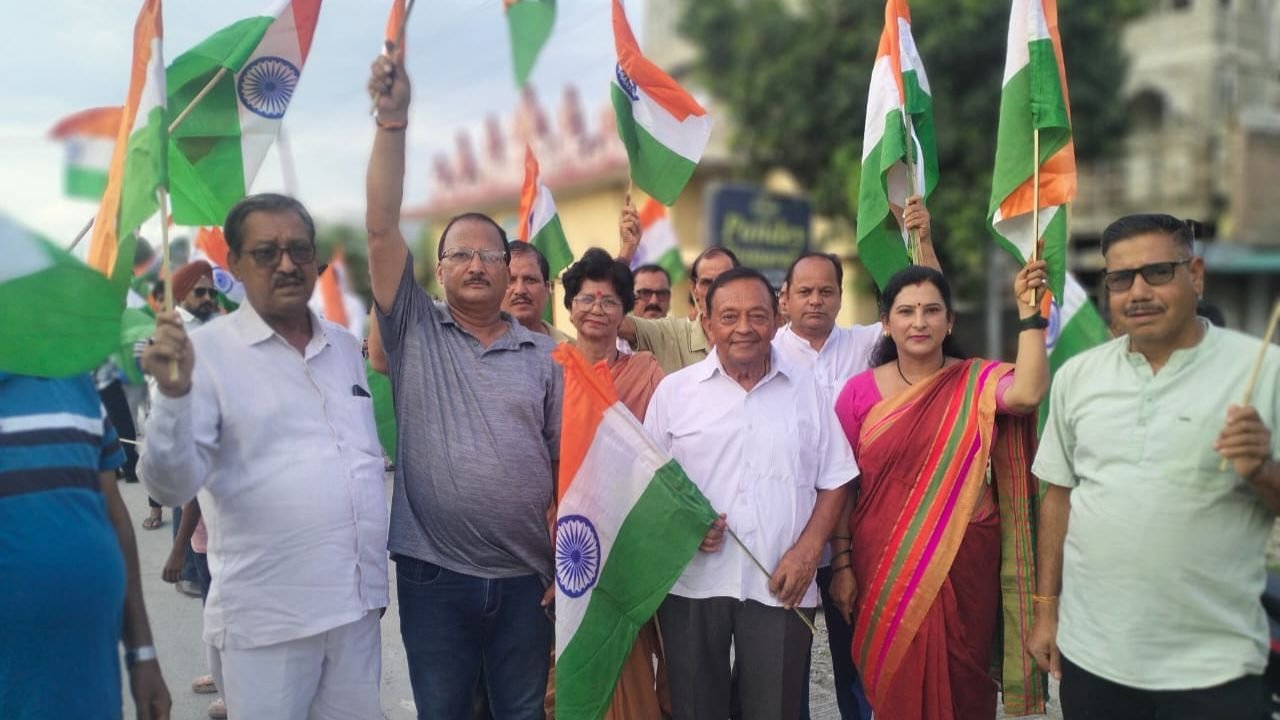 Halduchaur Mandal Workers Holding Indian National Flag During Har Ghar Tiranga Rally