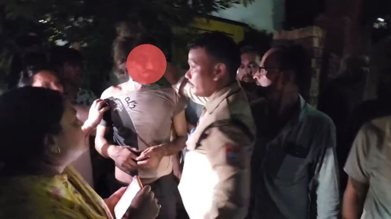 Haldwani Police Vehicle And Child Helpline Team Inspection In Kusumkheda