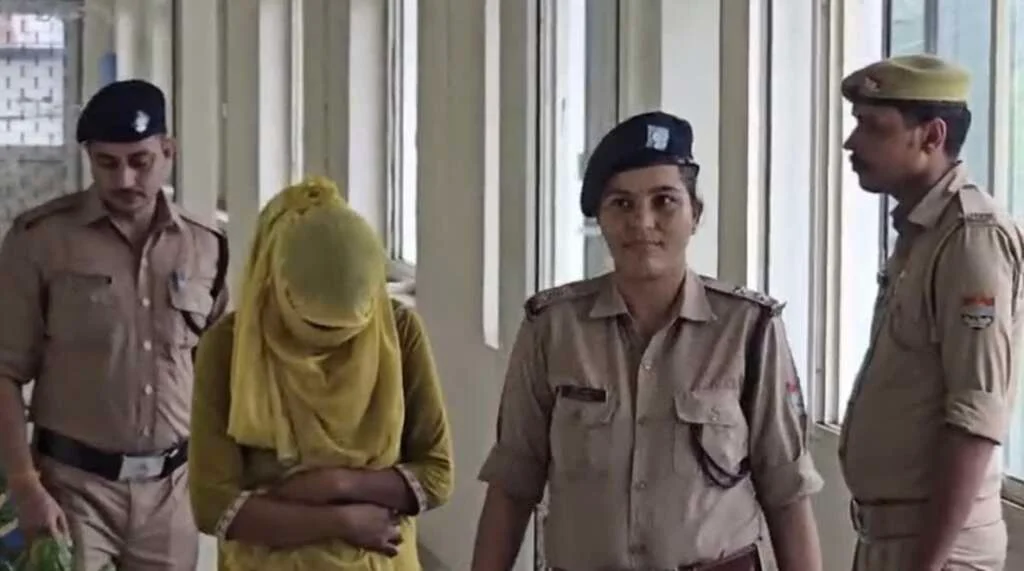 Udham Singh Nagar Police Team In Kashipur With Seized Weapons And Murder Case Investigation Details