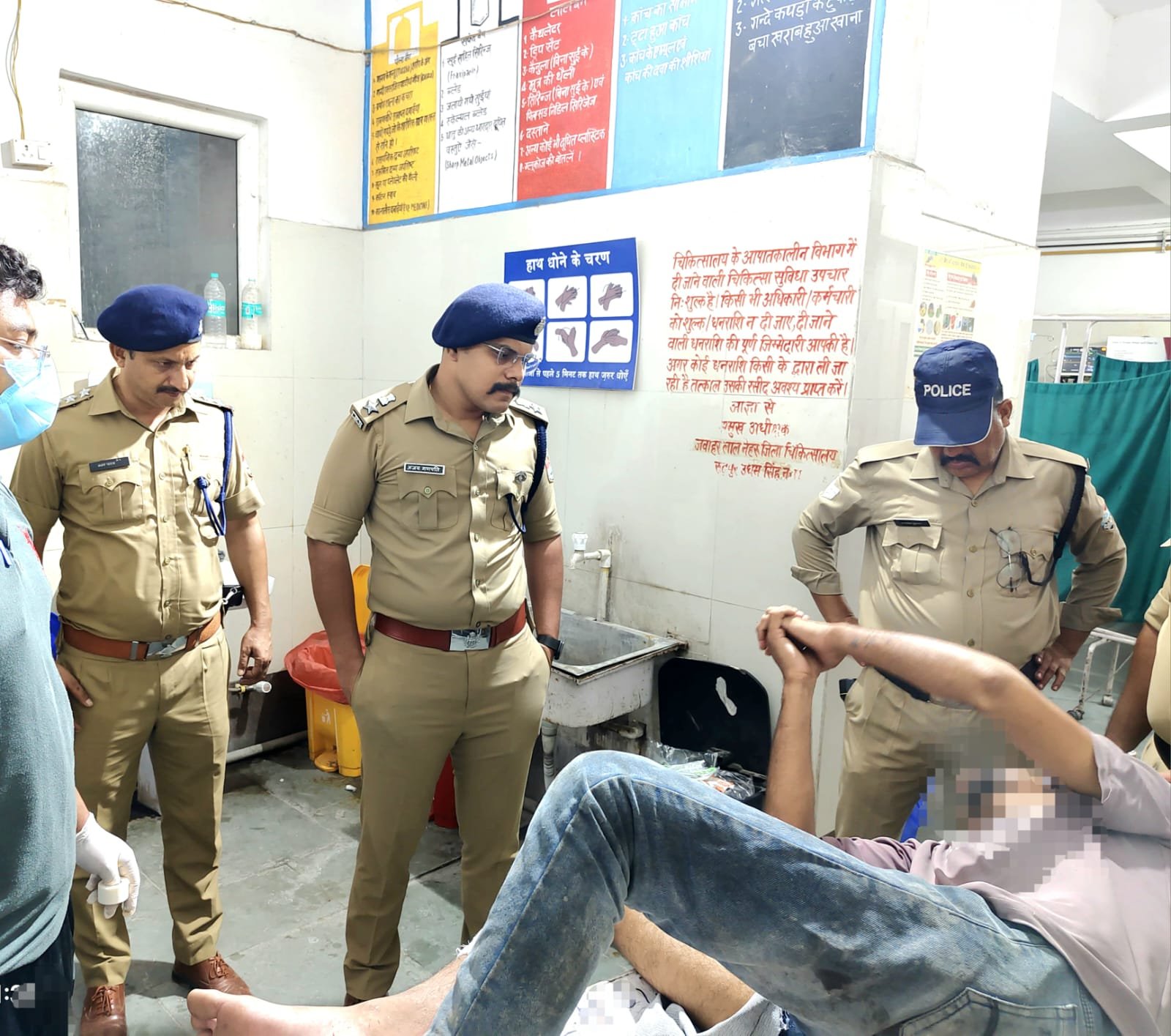Udham Singh Nagar Nanakmatta Police Team with Recovered Weapon and Motorcycle after Encounter