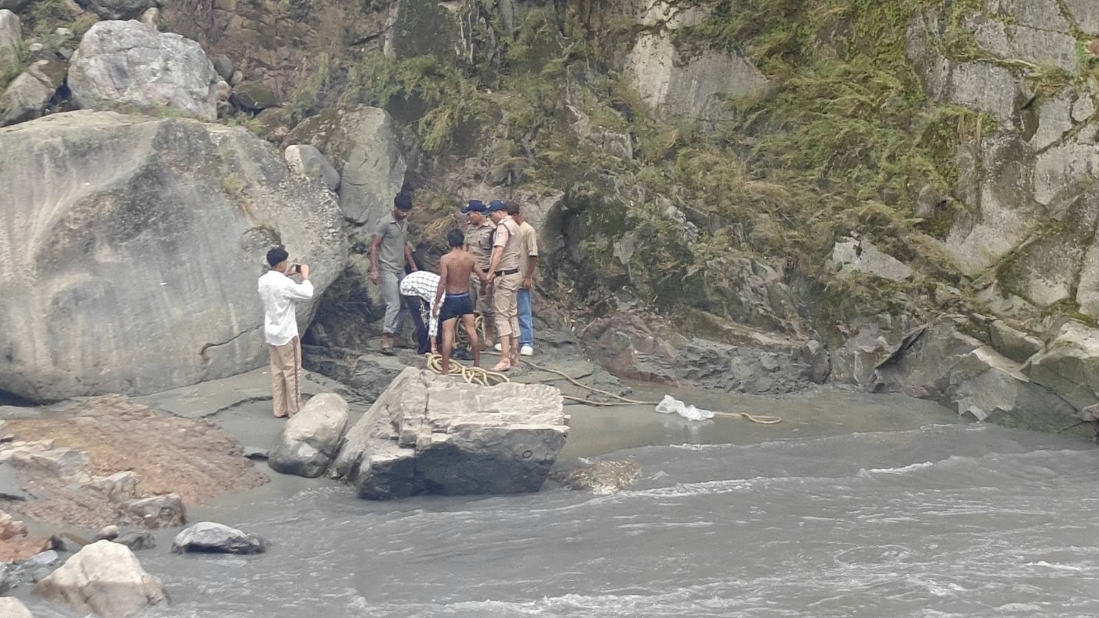 Uttarakhand Rescue Concept Representing River Rescue By Kathgodam Police In Ranibagh