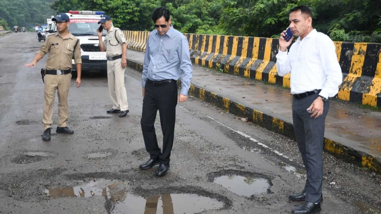 Uttarakhand Administration Concept Representing Kumaon Commissioner Deepak Rawat Ramnagar Inspection